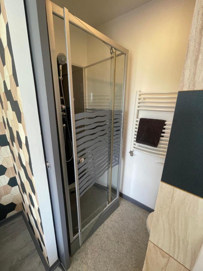 Studio Petit Plus Gaming ! Calais Extérieur photo